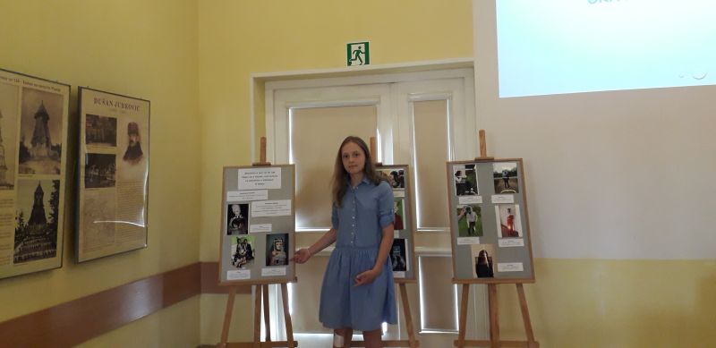  „Ubierz się w książkę”, czyli konkurs na sleevface w bibliotece